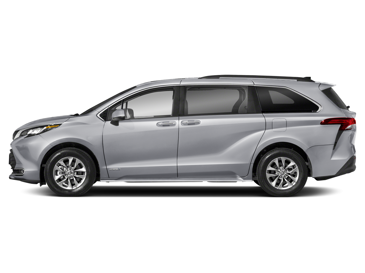 2021 Toyota Sienna XLE photo 3