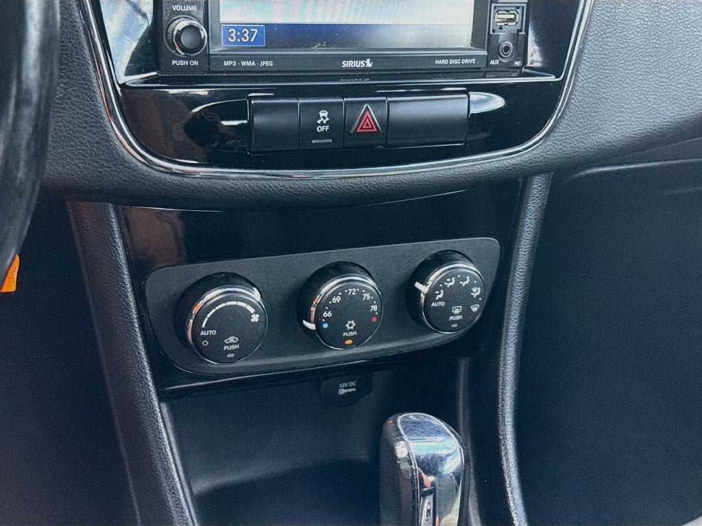2011 Chrysler 200 Touring