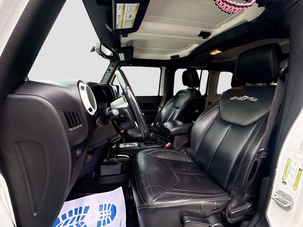 2014 Jeep Wrangler Unlimited Polar Edition