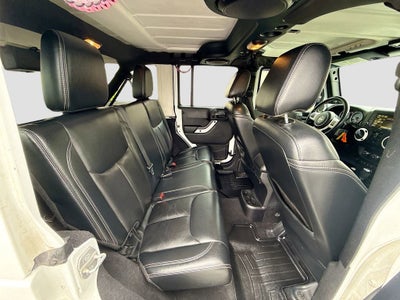 2014 Jeep Wrangler Unlimited Polar Edition