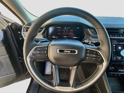 2023 Jeep Grand Cherokee L Laredo 4x4