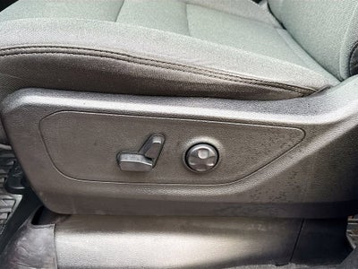 2021 RAM 1500 Big Horn Crew Cab 4x4 5'7" Box