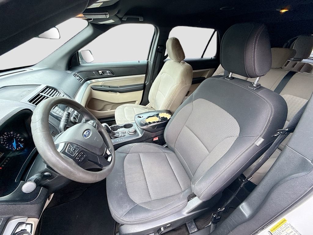 2018 Ford Explorer Base