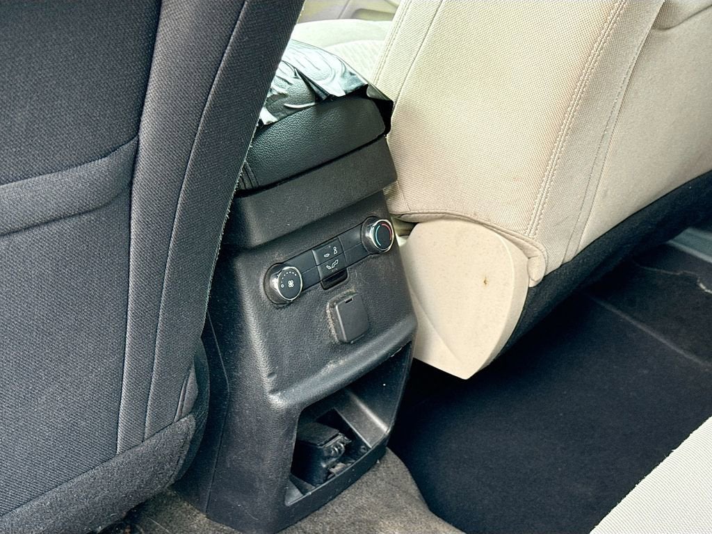 2018 Ford Explorer Base