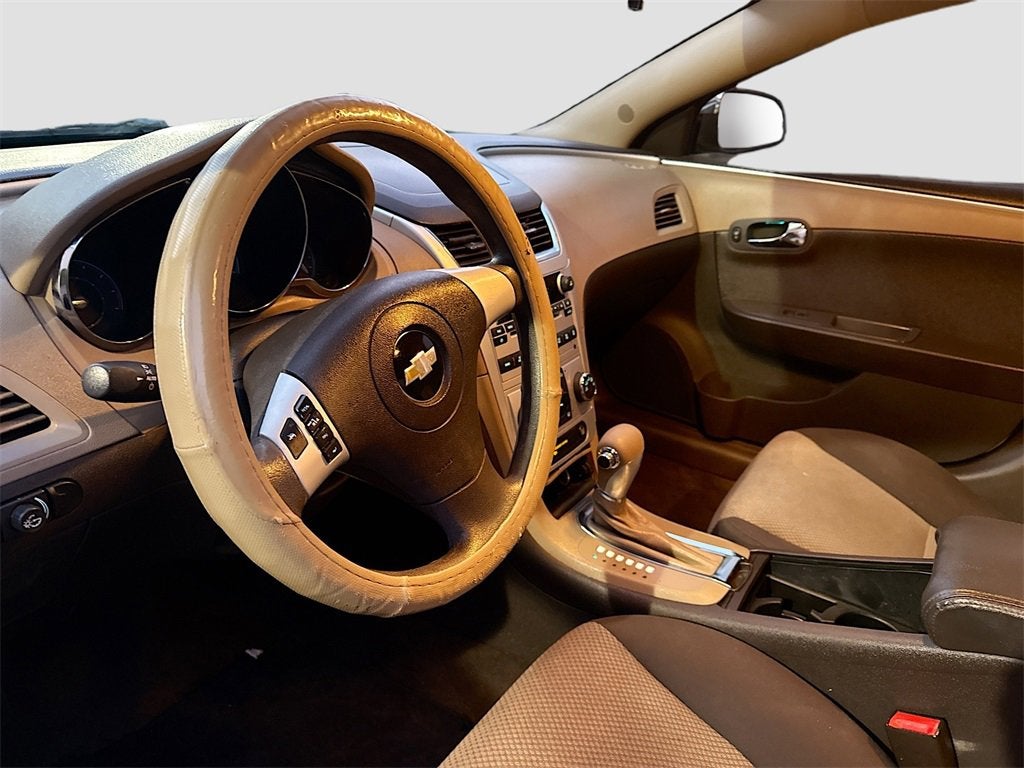 2010 Chevrolet Malibu LS w/1LS