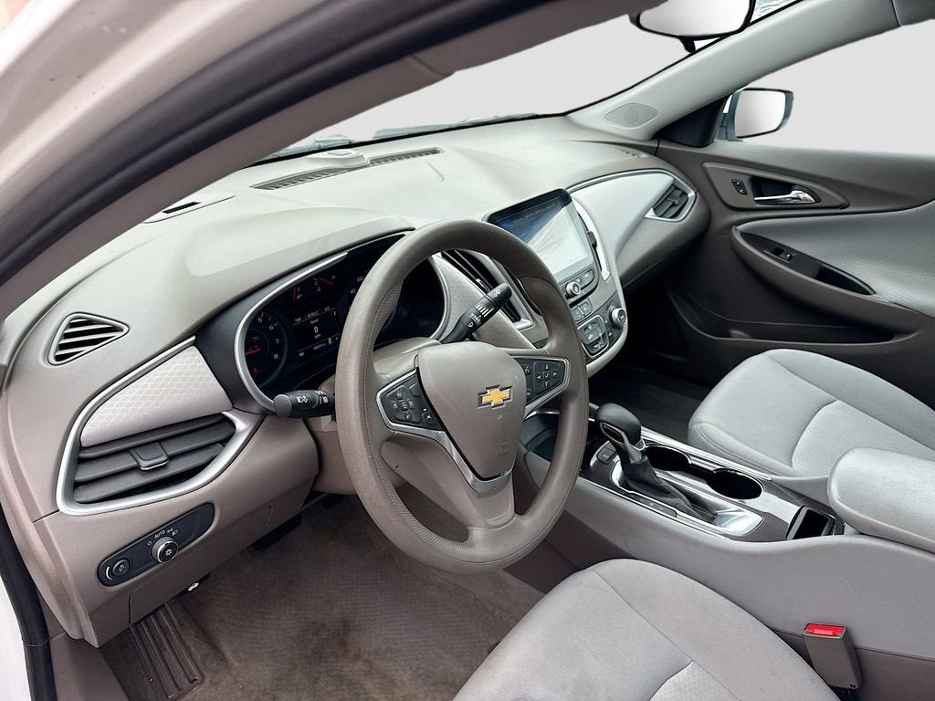 2021 Chevrolet Malibu LS