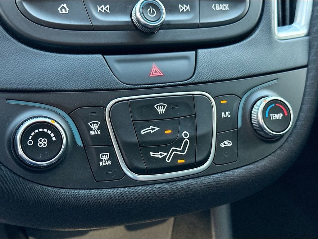 2017 Chevrolet Malibu LT