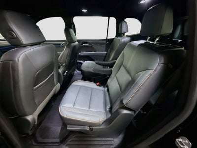 2024 GMC Acadia AT4