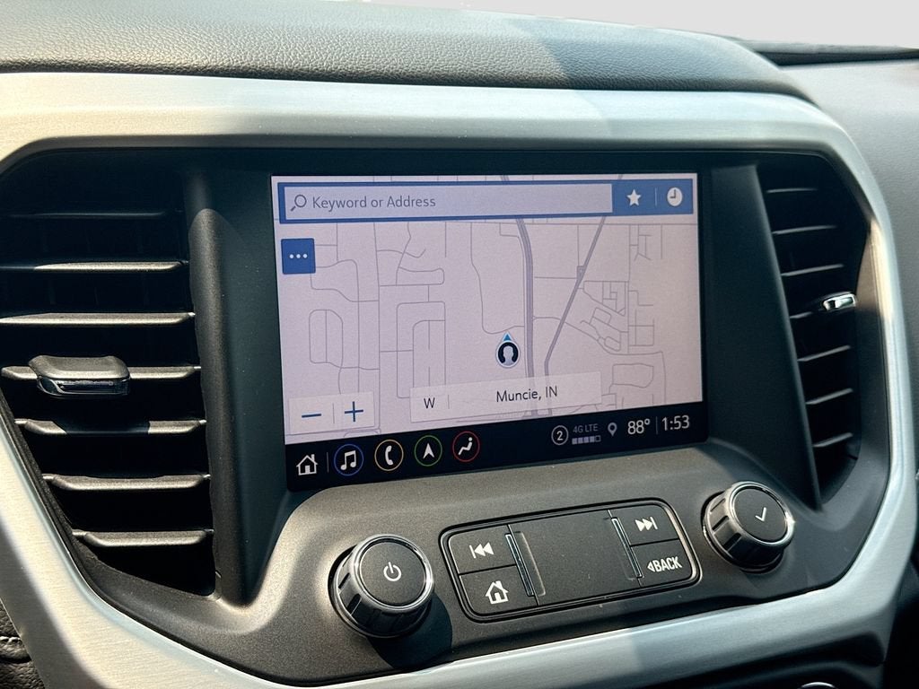 2023 GMC Acadia SLT