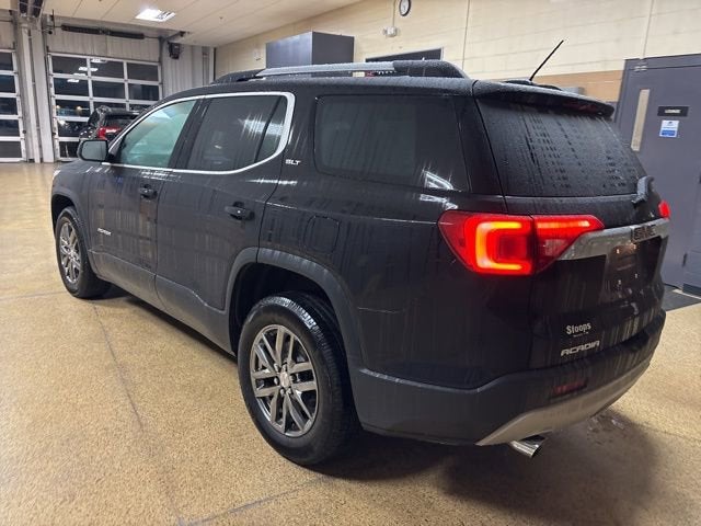 2017 GMC Acadia SLT