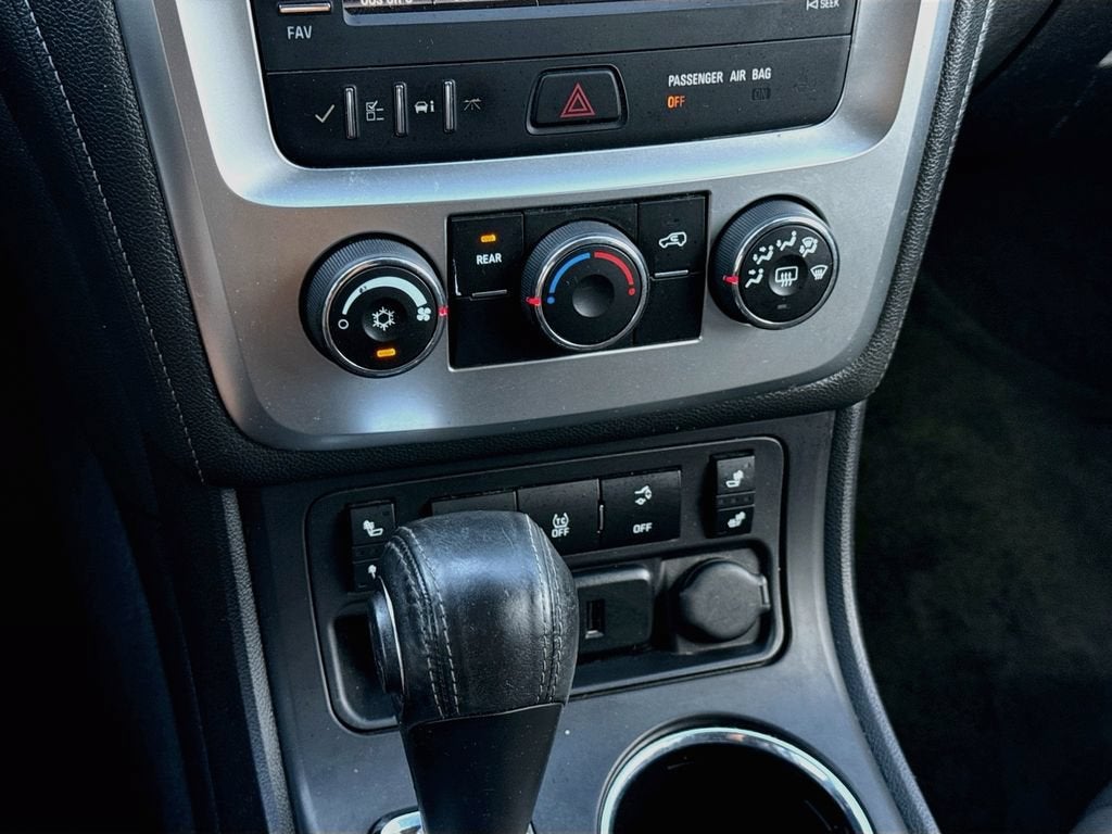 2015 GMC Acadia SLE