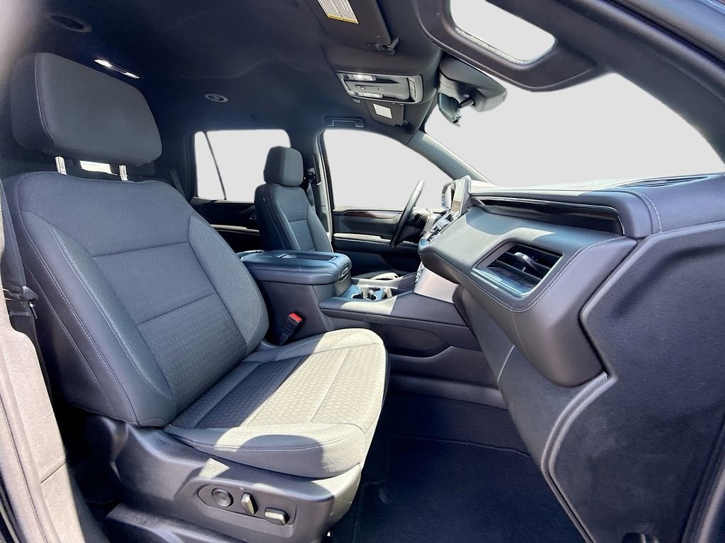2023 GMC Yukon SLE