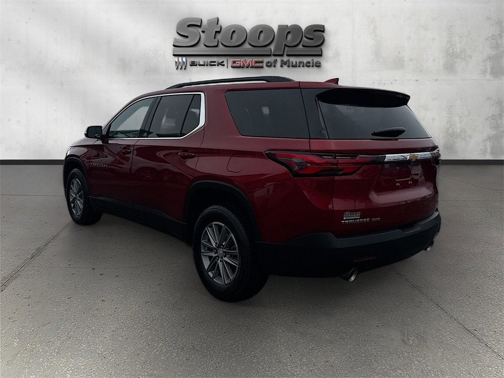 2023 Chevrolet Traverse LT Cloth