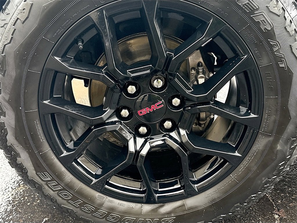 2024 GMC Canyon Denali