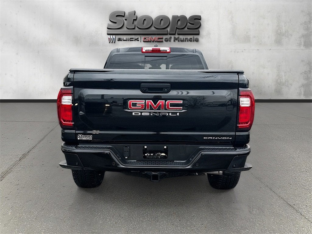 2024 GMC Canyon Denali