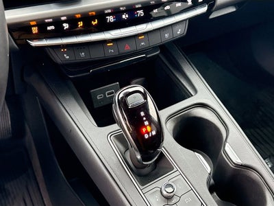 2025 Cadillac XT4 Premium Luxury