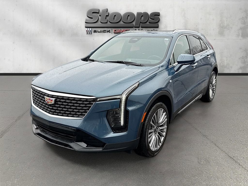 2025 Cadillac XT4 Premium Luxury