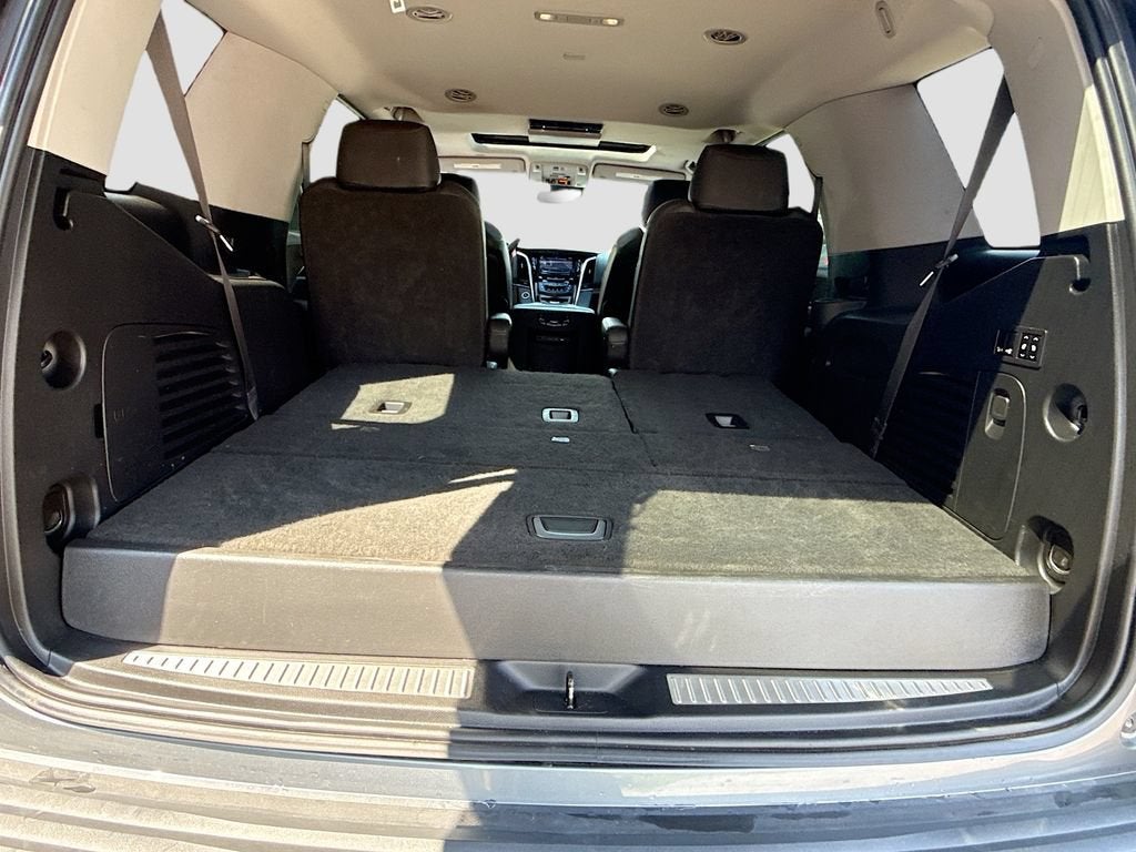 2019 Cadillac Escalade Luxury