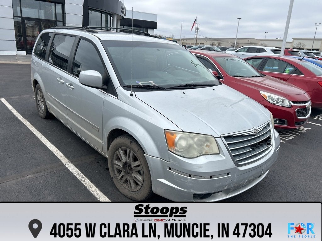 2010 Chrysler Town & Country Touring