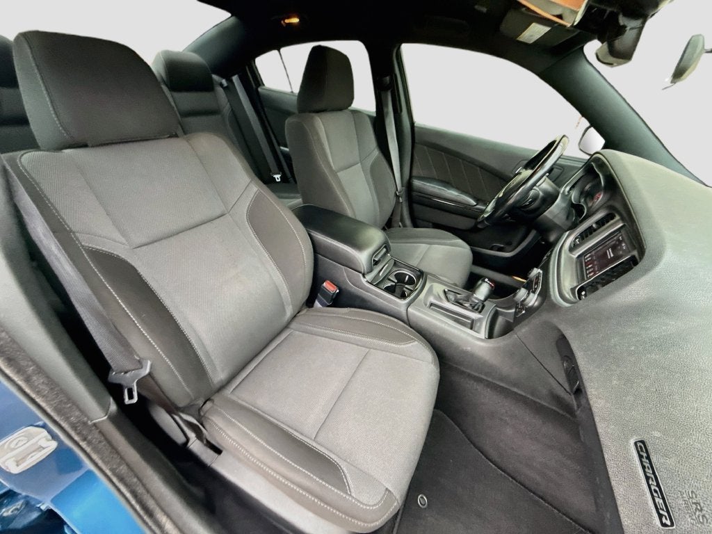 2021 Dodge Charger SXT RWD