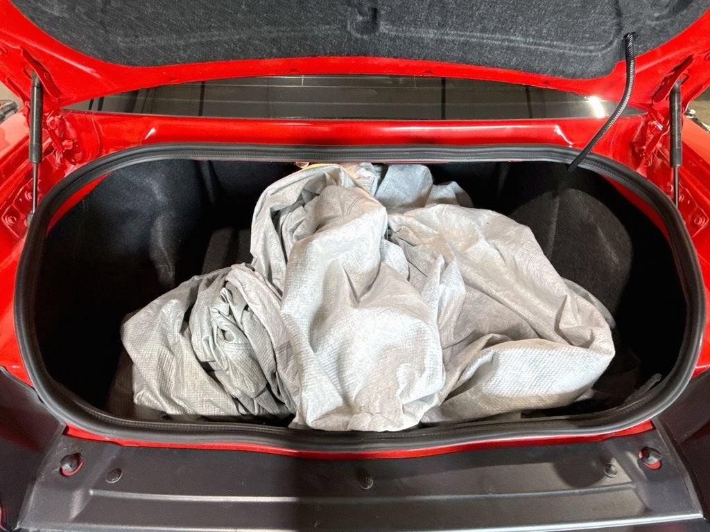 2016 Dodge Challenger 392 Hemi Scat Pack Shaker