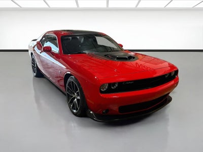 2016 Dodge Challenger 392 Hemi Scat Pack Shaker