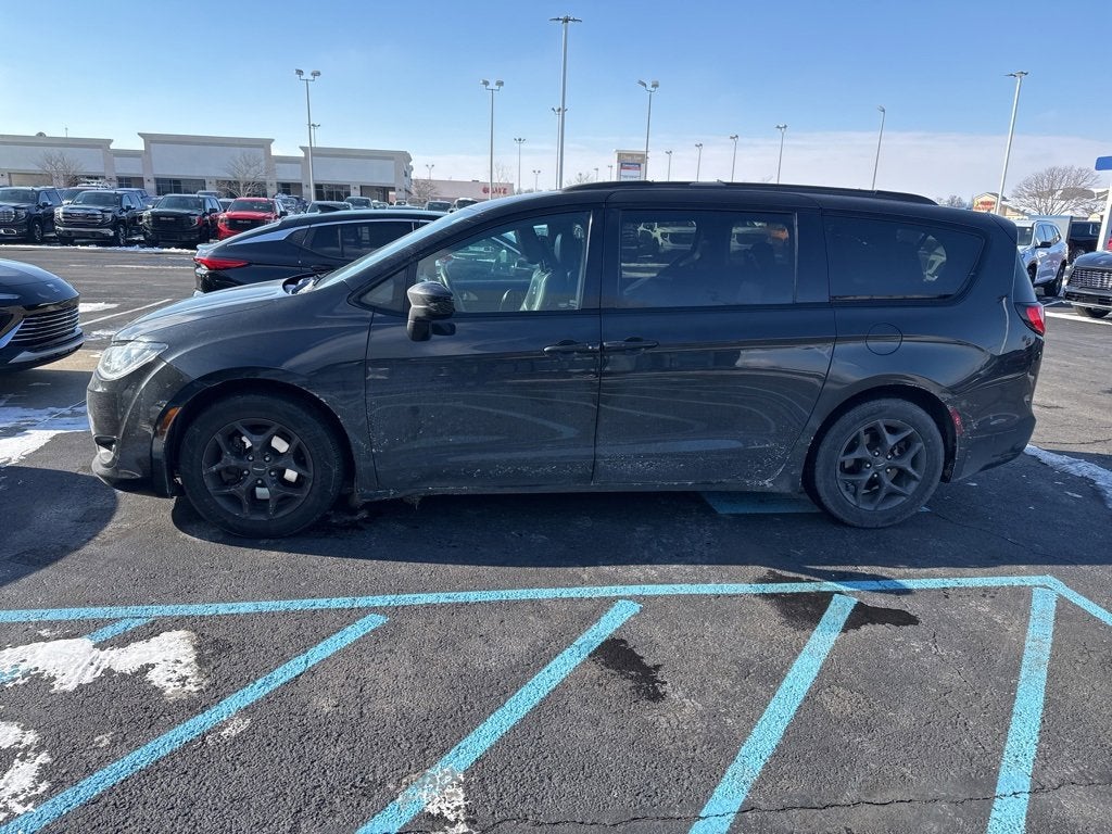 2018 Chrysler Pacifica Touring L Plus