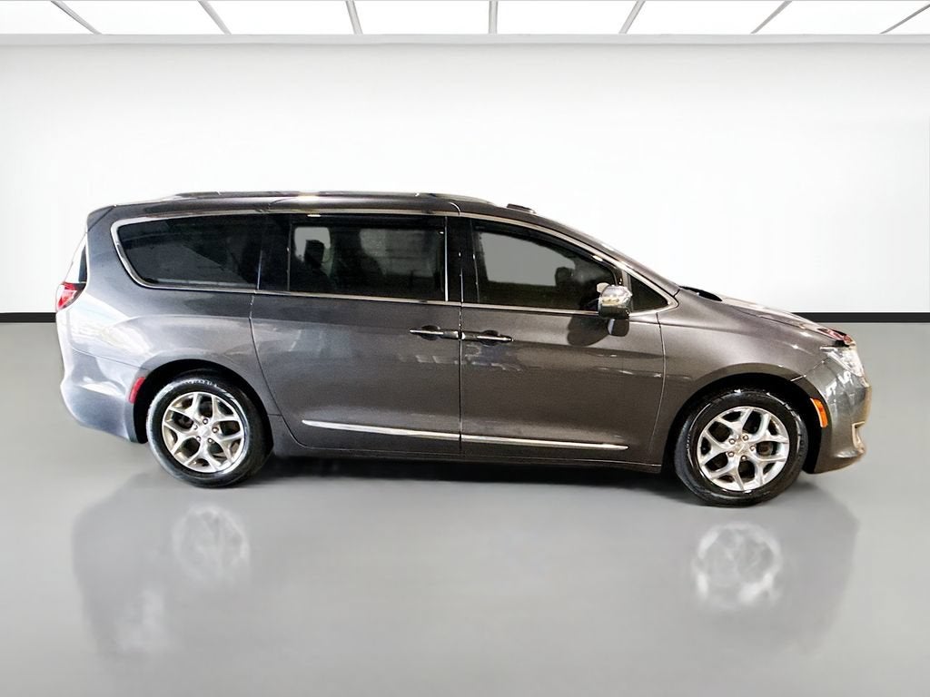 2018 Chrysler Pacifica Limited