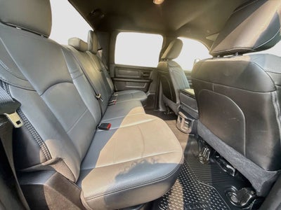 2023 RAM 2500 Tradesman Crew Cab 4x4 8' Box
