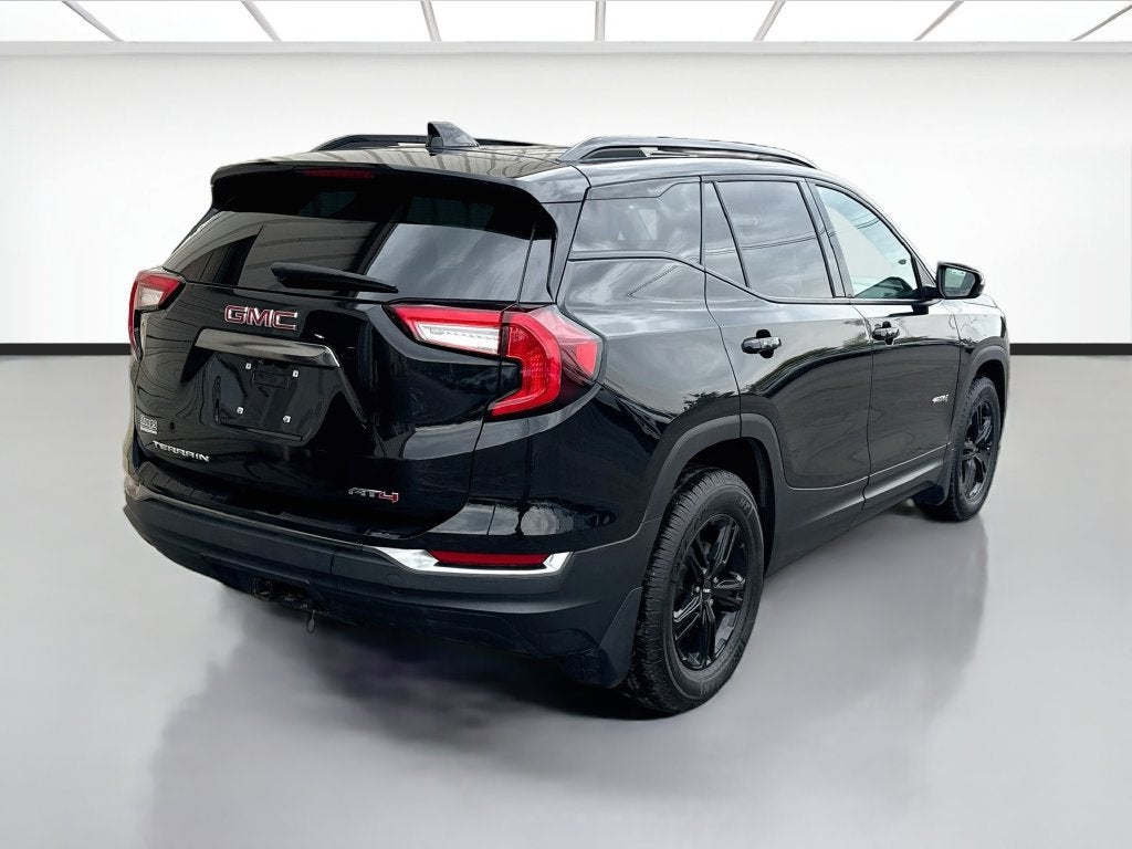2023 GMC Terrain AT4