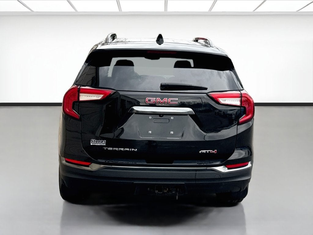 2023 GMC Terrain AT4