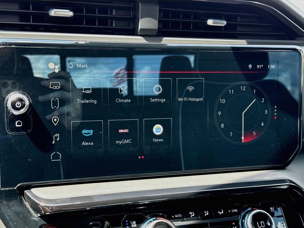 2025 GMC Sierra 1500 AT4X