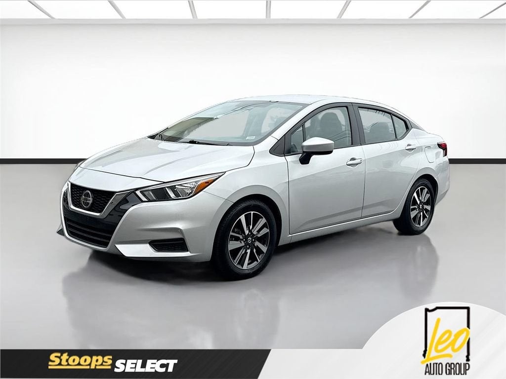 2022 Nissan Versa SV