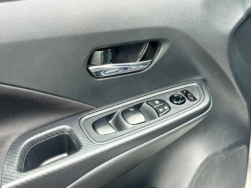 2022 Nissan Versa SV