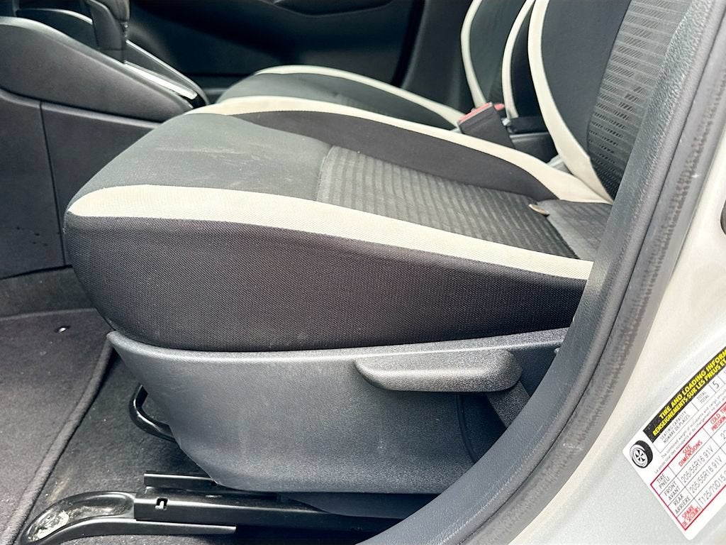 2022 Nissan Versa SV