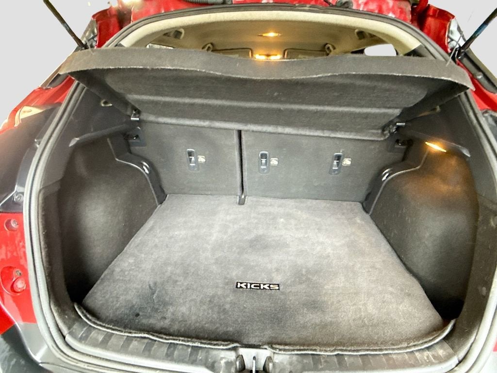 2019 Nissan Kicks SV