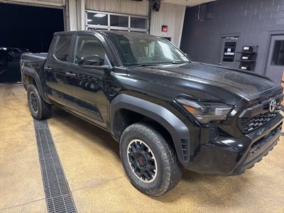 2024 Toyota Tacoma 4WD SR5