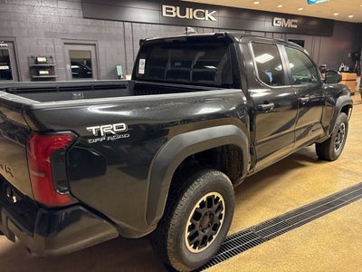 2024 Toyota Tacoma 4WD SR5