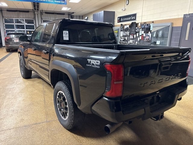 2024 Toyota Tacoma 4WD SR5