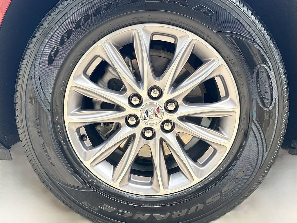 2023 Buick Enclave Essence