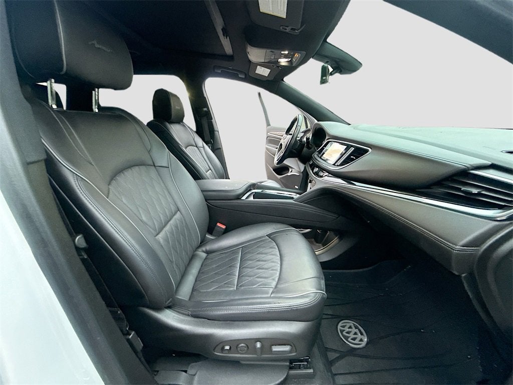 2022 Buick Enclave Avenir