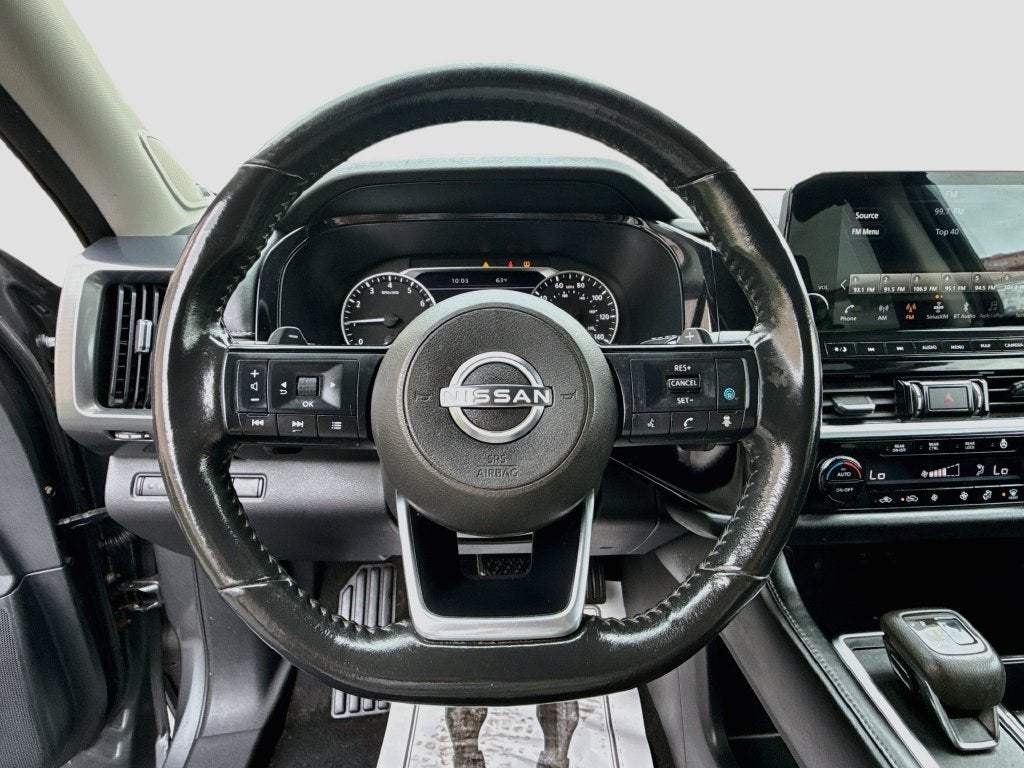 2022 Nissan Pathfinder SL 4WD