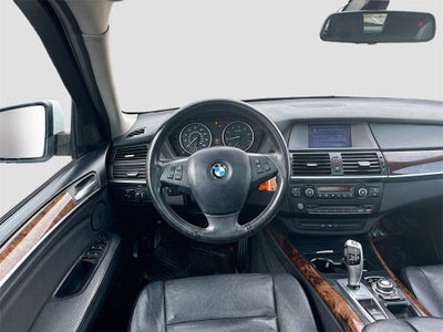 2010 BMW X5 30i