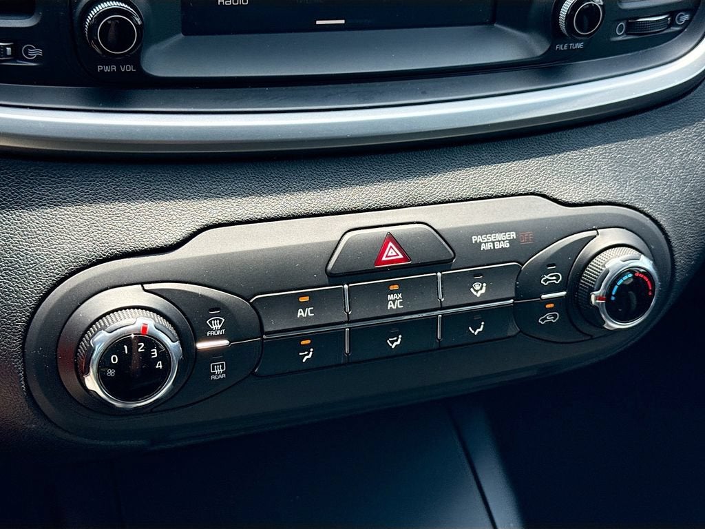 2020 Kia Sorento 2.4L LX