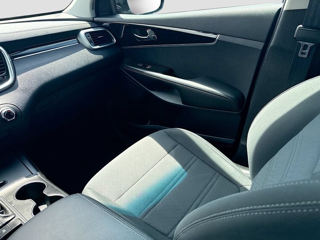 2020 Kia Sorento 2.4L LX