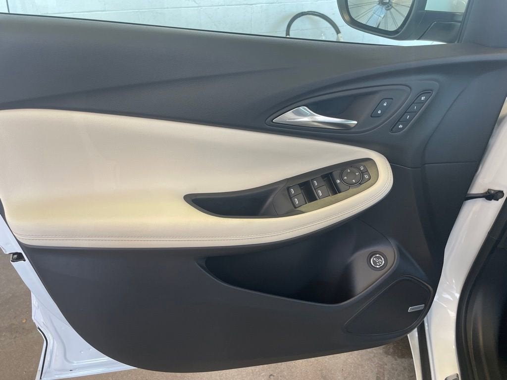 2025 Buick Encore GX Avenir