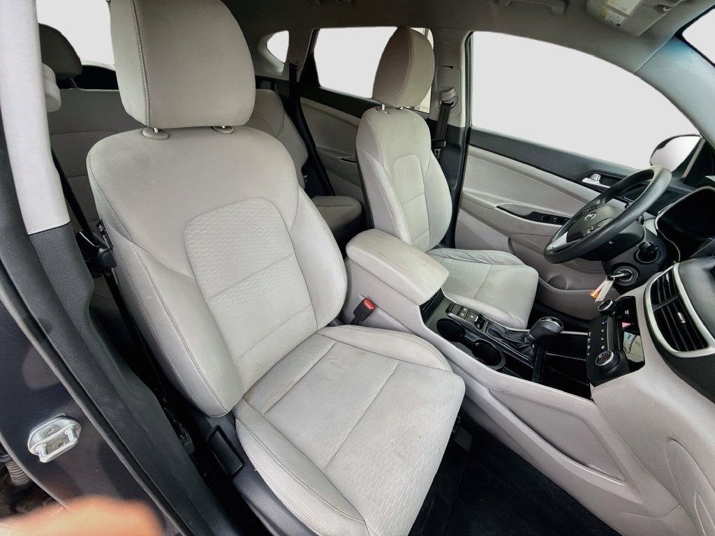 2021 Hyundai Tucson SE