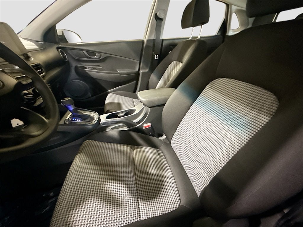 2022 Hyundai Kona SE