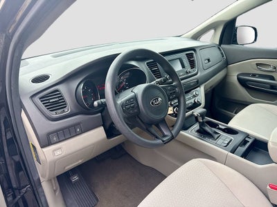 2018 Kia Sedona L
