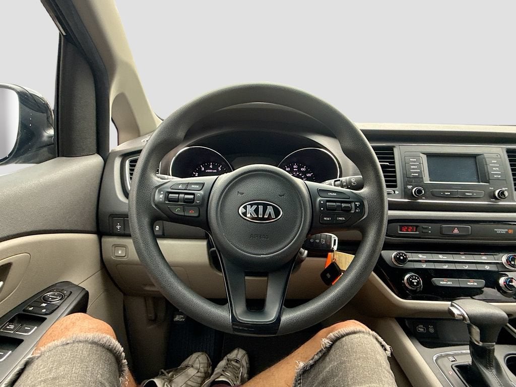 2018 Kia Sedona L